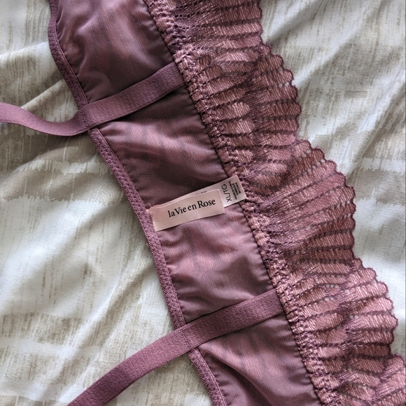 Metallic Lace Bralette - Picture 5 of 5